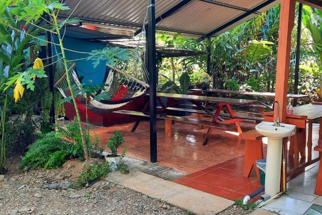 Hospedaje Valencia Osa, Cr Potrero  ภายนอก รูปภาพ